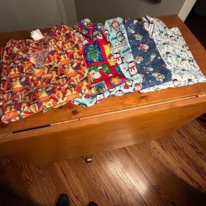 Set of 5 holiday scrub shirts
